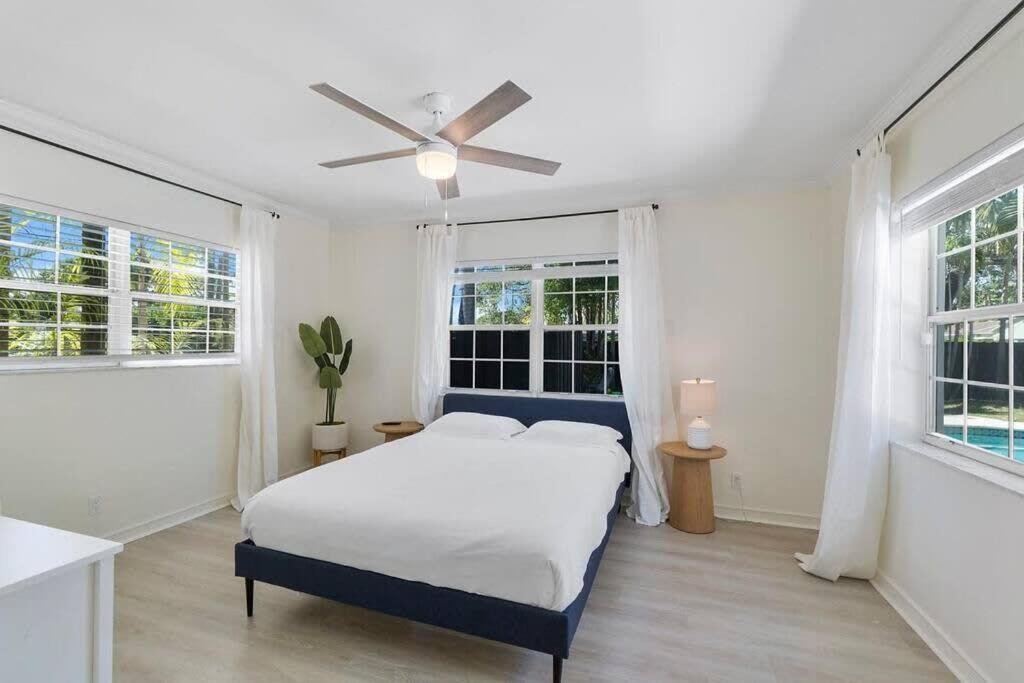 Walk To Las Olas Banyan Room Palm Paradise Inn Fort Lauderdale Esterno foto
